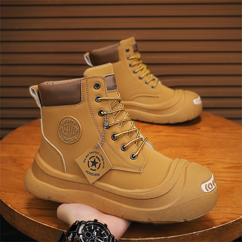 Shorts Ankle Boots Fashionable - Mens Fashion Trainers recension och pris