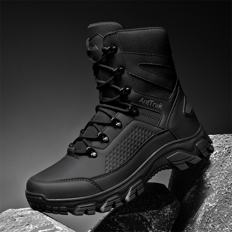 Men's wild training boots four - Mens Fashion Trainers recension och pris